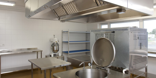 Limpiezas de Conductos de Extracción y Ventilación Zamora · Cocina de Marisquerías